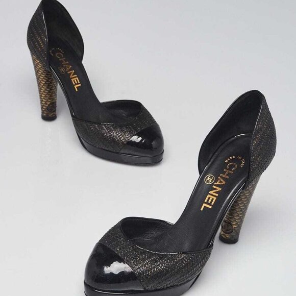 Chanel Black Snakeskin/Patent Leather Cap Toe Pumps Size 6/36.5 - Picture 2 of 5